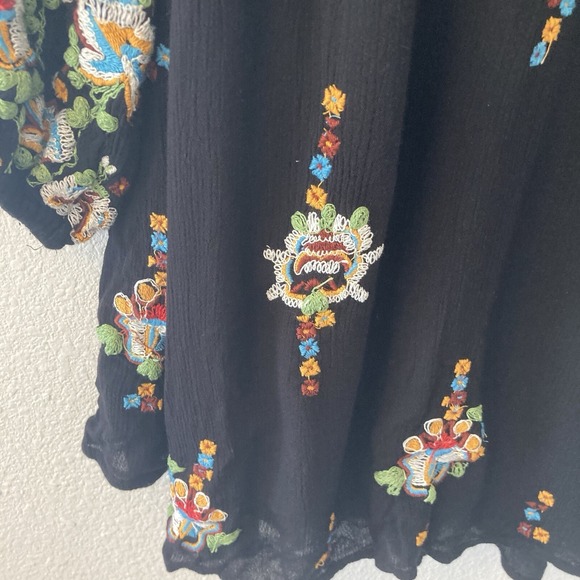 Free People Mini Dress Size XS Oxford Embroidered Black Floral Boho Goth Witchy - Picture 6 of 16